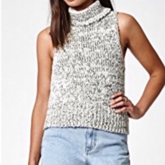 Kendall & Kylie Sweaters - 🆑 5/$25 Bundle SalePacsun Kendall & Kylie